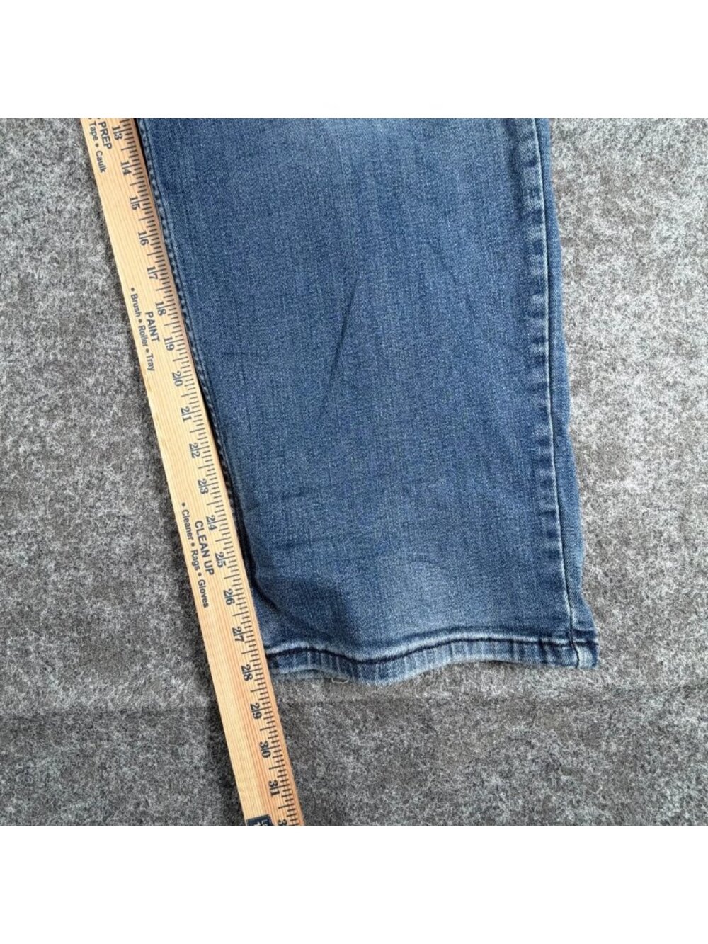 Levi's 559 Relaxed Straight Fit Jeans Mens 46x32 Blue Acid Wash Distressed Knee - Picture 14 of 16